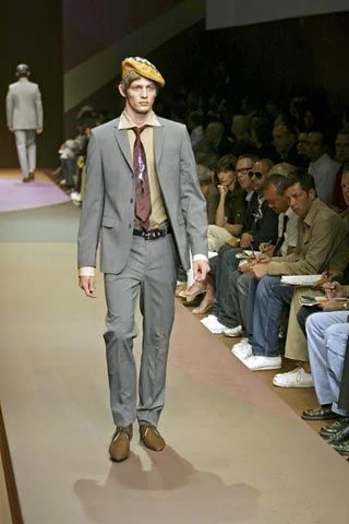 Look 3